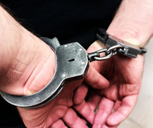 Zwłoki 38-latki znalezione w mieszkaniu. Policja zatrzymała mężczyznę