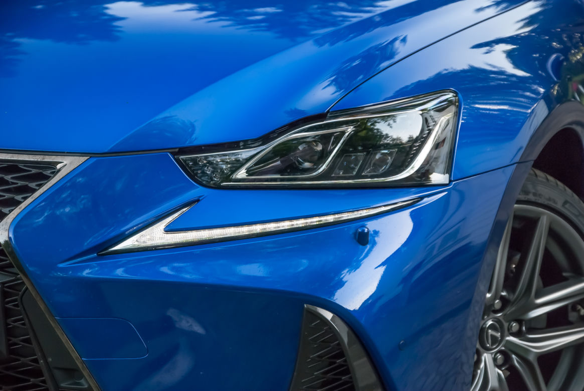 Lexus IS300h F SPORT