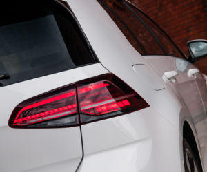 Volkswagen Golf 2.0 TSI GTI Performance 245 KM