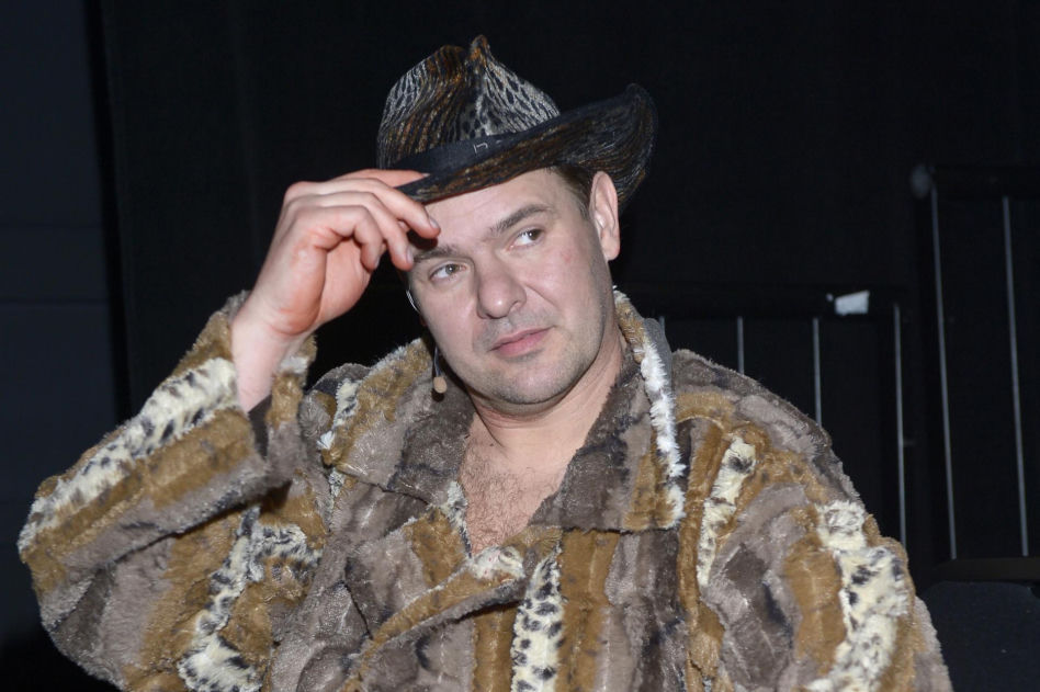 Tomasz Karolak na archiwalnych zdjęciach. Tak wyglądał na początku kariery