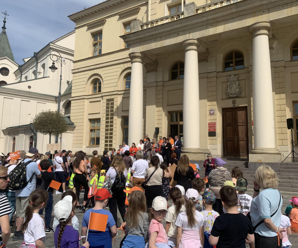 Lublin stał się pomarańczowy. Miasto wspiera mieszkańców