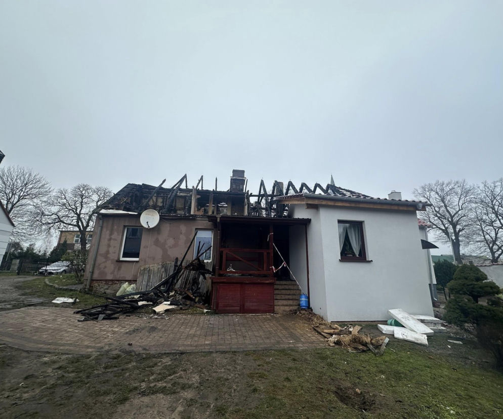 Pożar domu w Boczowie. Rodzina apeluje o wsparcie