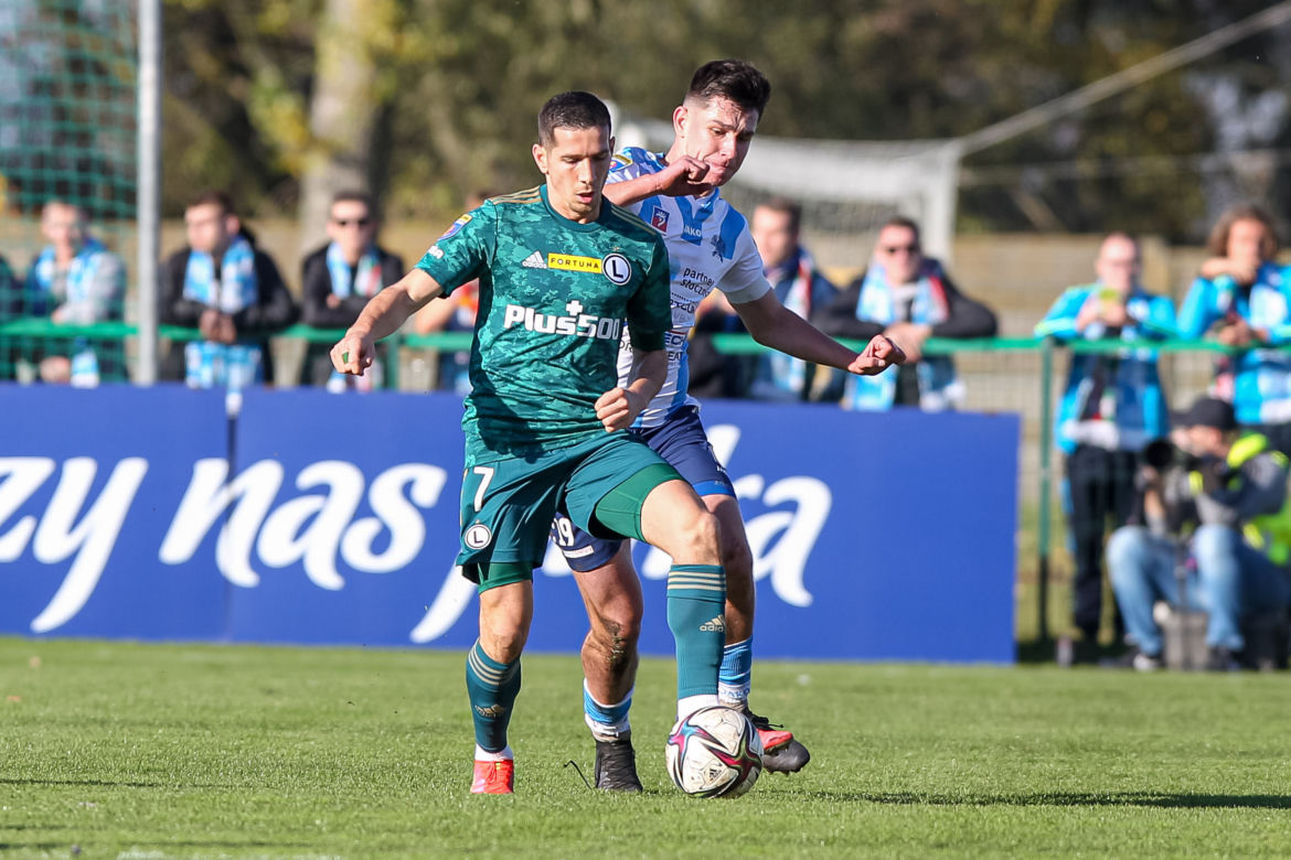 Legia męczyła się do Świtu