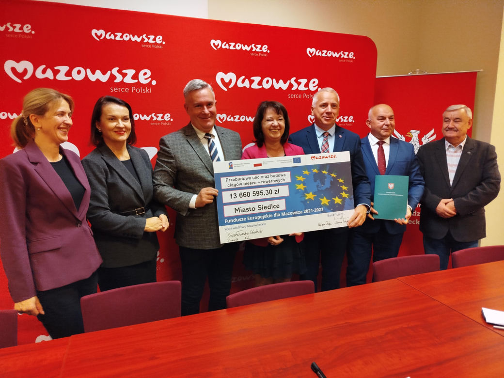 Miasto Siedlce otrzymało ponad 13,6 mln zł z UE na przebudowę 11 ulic i budowę prawie 3 km dróg pieszo-rowerowych