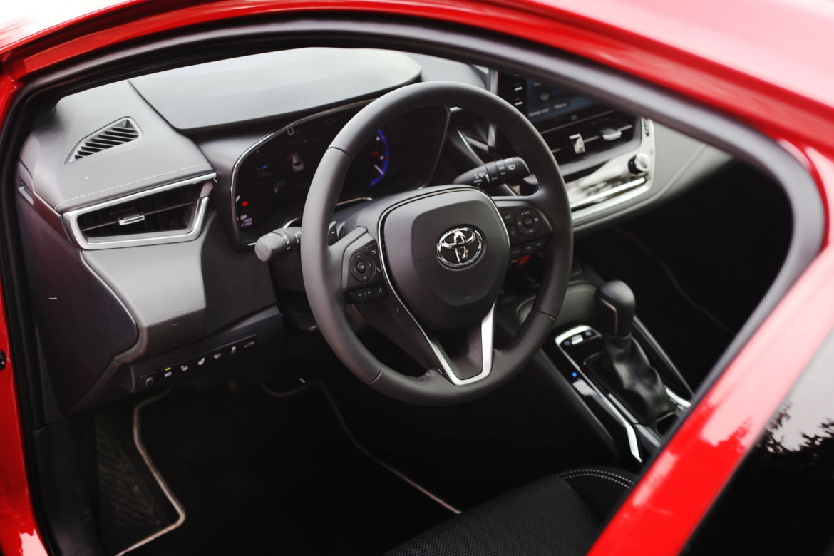 Toyota Corolla Touring Sports 2.0 Hybrid 180 KM e-CVT Executive