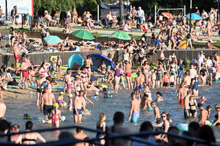 Listopad, a temperatury jak w środku lata. Jednoznaczne prognozy