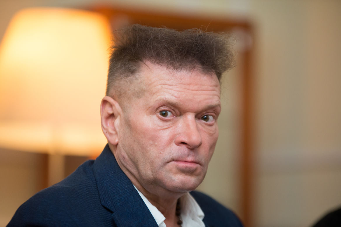 MATEUSZ NIE UDUSIŁ SIĘ. KTOŚ GO ZABIŁ.