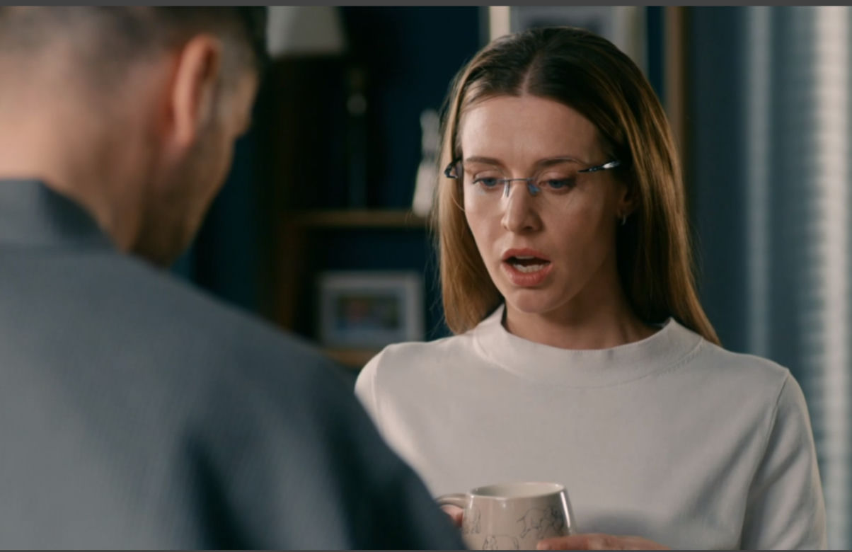 BrzydUla 2, odcinek 147, Ula (Julia Kamińska), Marek (Filip Bobek)