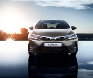 Toyota Corolla lifting 2016