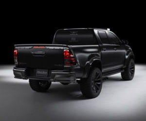 Toyota Hilux po tuningu WALD International 