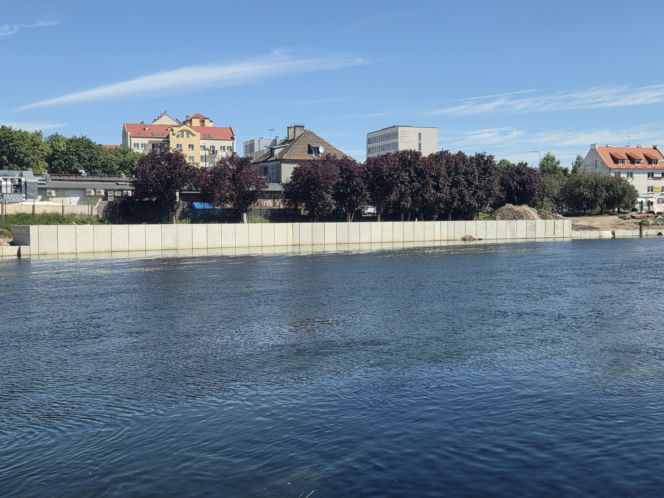 Rewitalizacja bulwarów nad Brdą. Umocnione nabrzeże i nowe ścieżki!