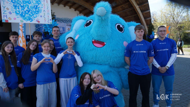 8. Niebieski Bieg Stowarzyszenia „Labirynt” w Łukowie - ZDJĘCIA cz. 1