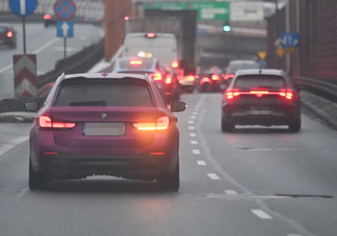 SKOLIM robi masę, ja fast food i kiełbasę
