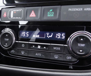 Mitsubishi Outlander 2.2 DID 6AT 4WD Intense Plus