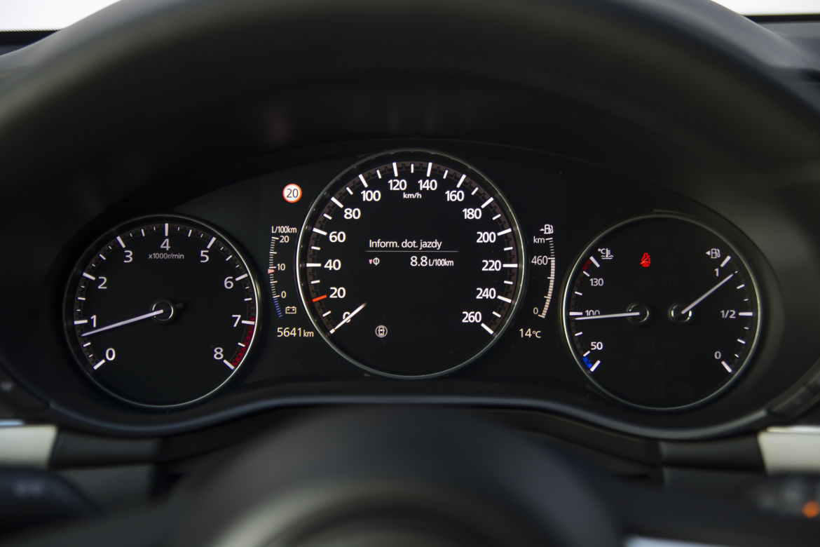 Mazda 3 Sedan 2.0 SKYACTIV-X 180 KM 6MT Enso