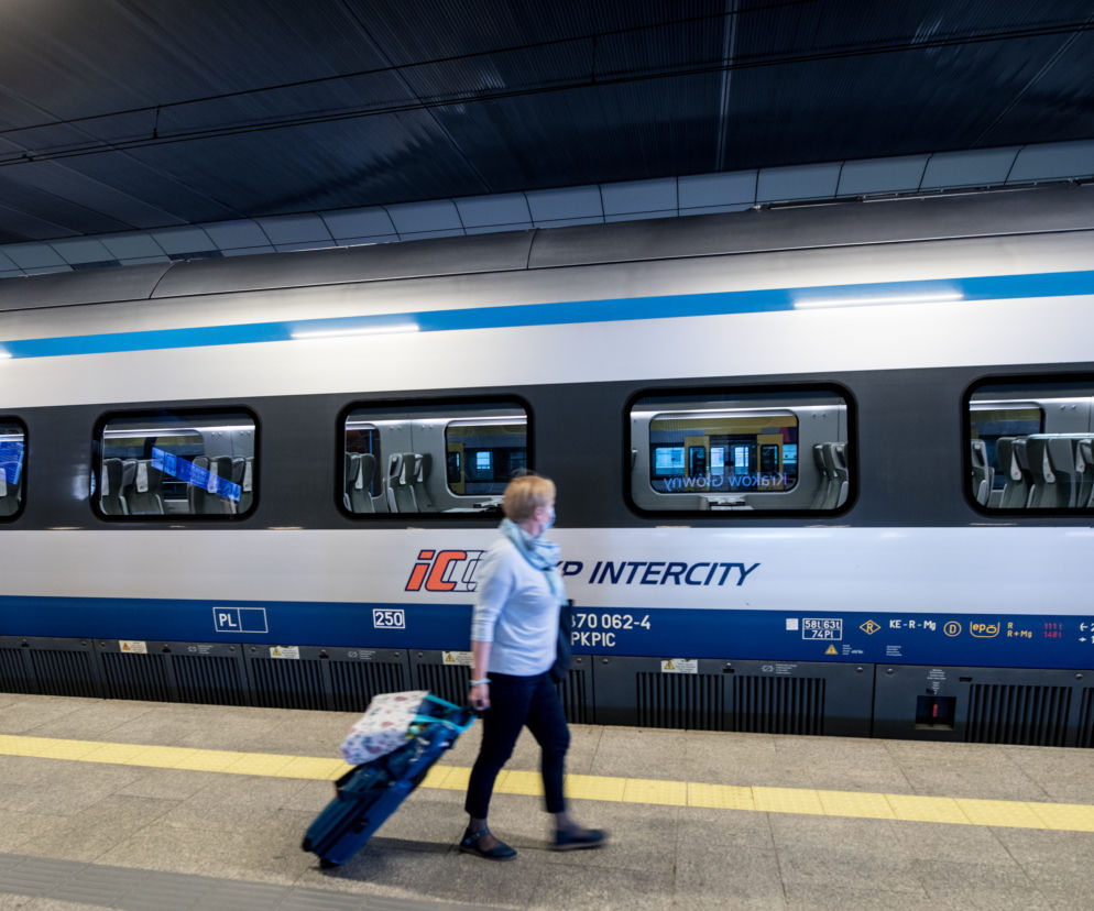 Awaria na Centralnej Magistrali Kolejowej, pociągi są opóźnione