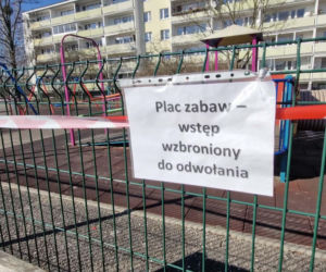 Dramatyczny wypadek na placu zabaw przy ulicy Malinowskiego w Toruniu