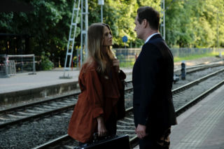 Zdrada odcinek 3. Julia (Anna Karczmarczyk), Paweł (Paweł Małaszyński)