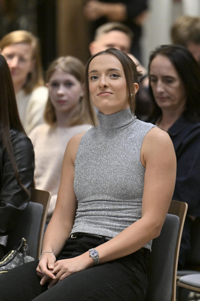 Iga Świątek i Daria Abramowicz na konferencji