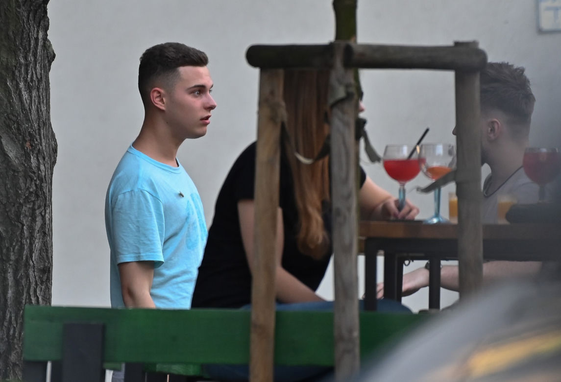 Tak pije rodzinka