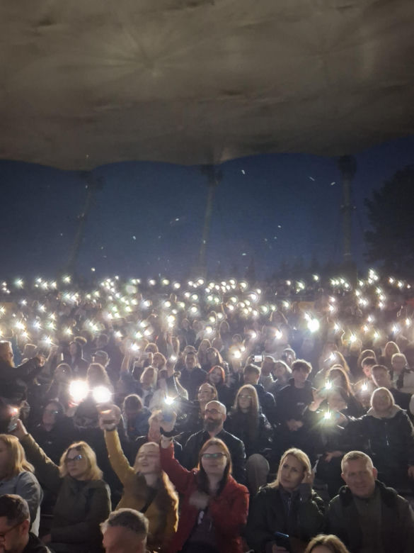 PGS Rock Festival na Kadzielni. Tłumy fanów śpiewały z LemON-em i Ewą Farną