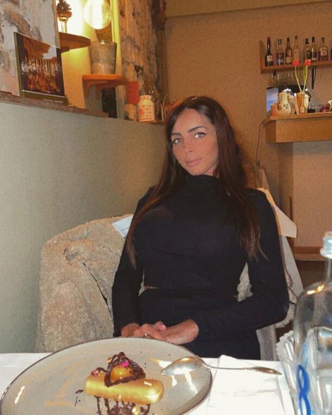 Makabryczna śmierć 29-letniej influencerki. Jej spalone ciało znaleziono wśród winorośli