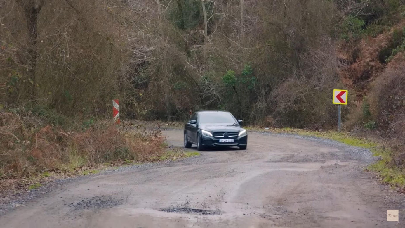 Tragedia na drodze! Kuzey spowoduje wypadek, będąc pogrążonym w myślach o Elif