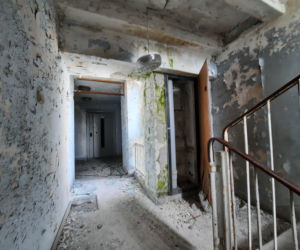 Wnętrze Szpiegowa w Warszawie