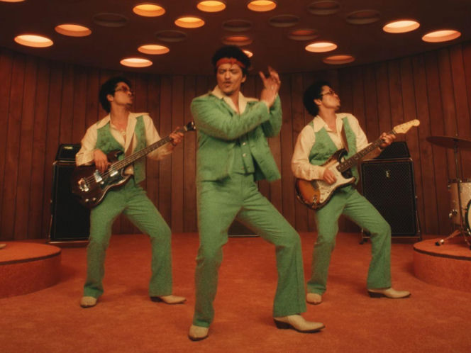 Bruno Mars - "I Just Might"