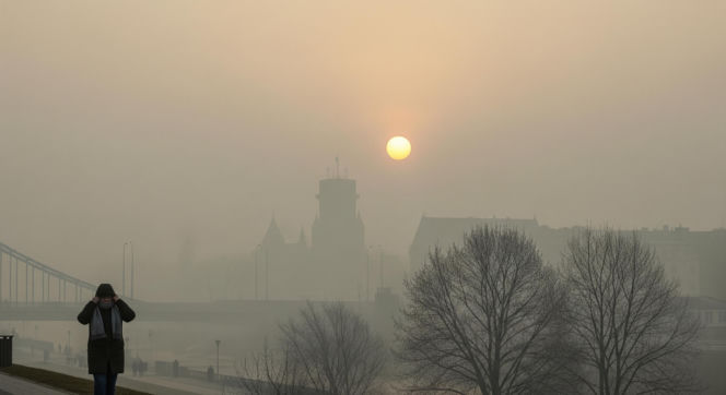 Dziś smog w Polsce zaskakuje. Sprawdź, które miasta mają najgorsze powietrze 05.03.2026!
