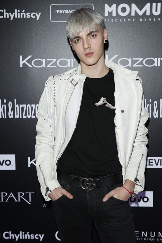 Radek Pestka wygrał Top Model w siwych włosach. Dziś ma 30 lat i jest nie do poznania