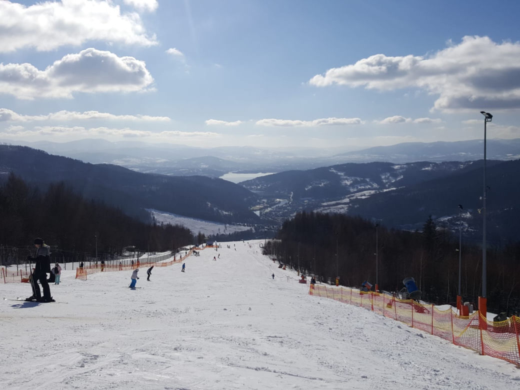 I Skiturowy Weekend dla Osób Niewidomych w gminie Czernichów. Działo się!