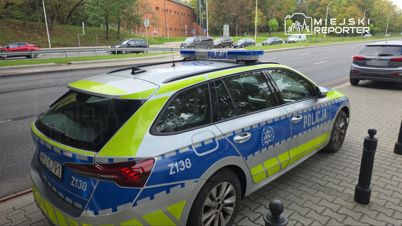 Makabryczne odkrycie na Żoliborzu. Przy podporze mostu znaleziono ciało mężczyzny