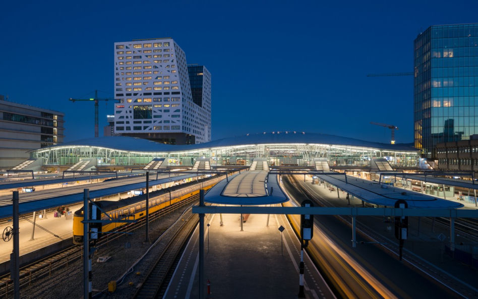 Dworzec kolejowy Utrecht Centraal w Holandii