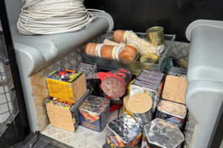 Rozbita szajka włamywaczy – zdjęcia z akcji i przeszukań w Dąbowie Tarnowskiej