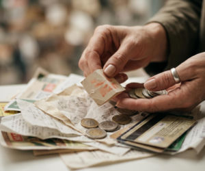 Miała być promocja, a naprawdę była podwyżka. To trzy znane sieci handlowe