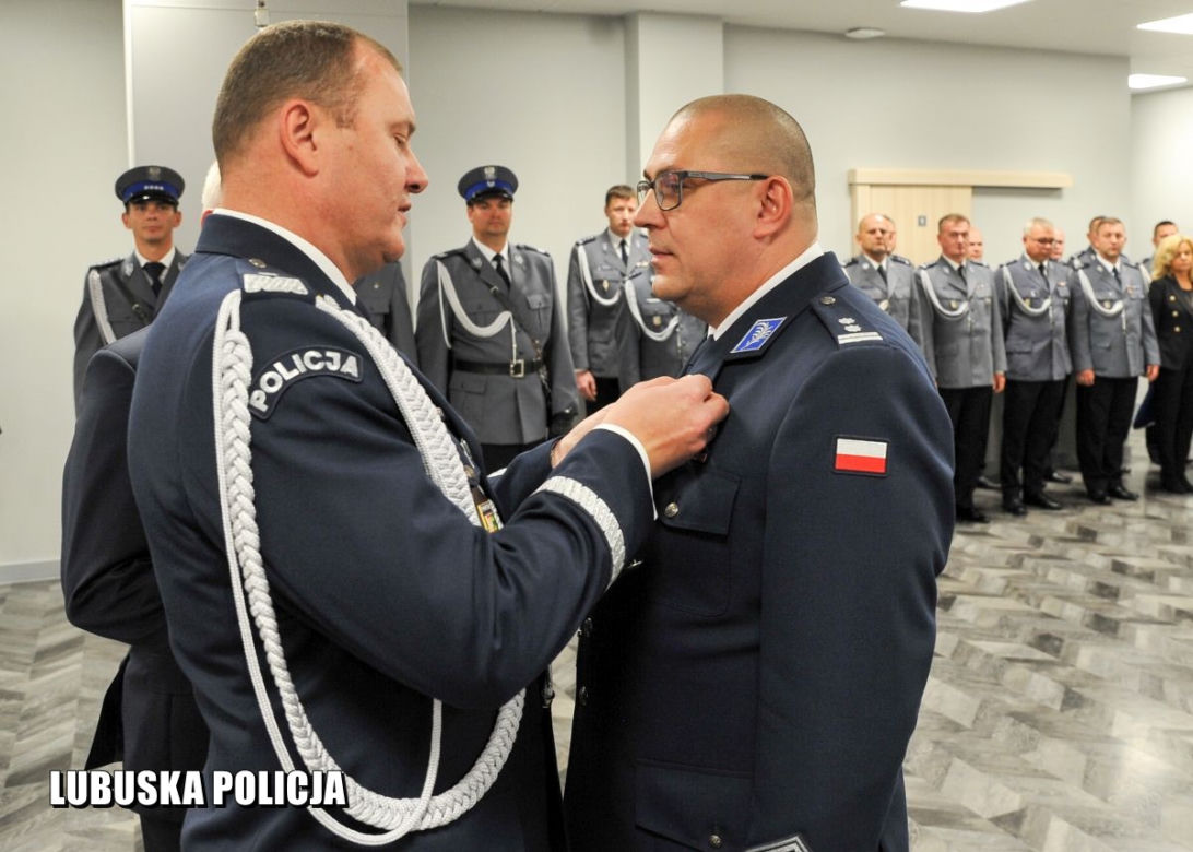 Ślubowanie nowych policjantów w Komendzie Wojewódzkiej Policji w Gorzowie Wlkp.