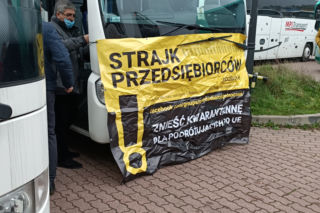 Walczymy o przetrwanie. Przewoźnicy protestowali na białostockich ulicach. 