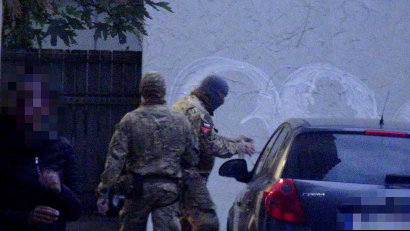 Antyterroryści na Saskiej Kępie. Pilna akcja służb przy Paryskiej