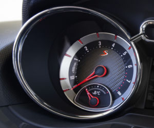 sportowy Opel Adam S
