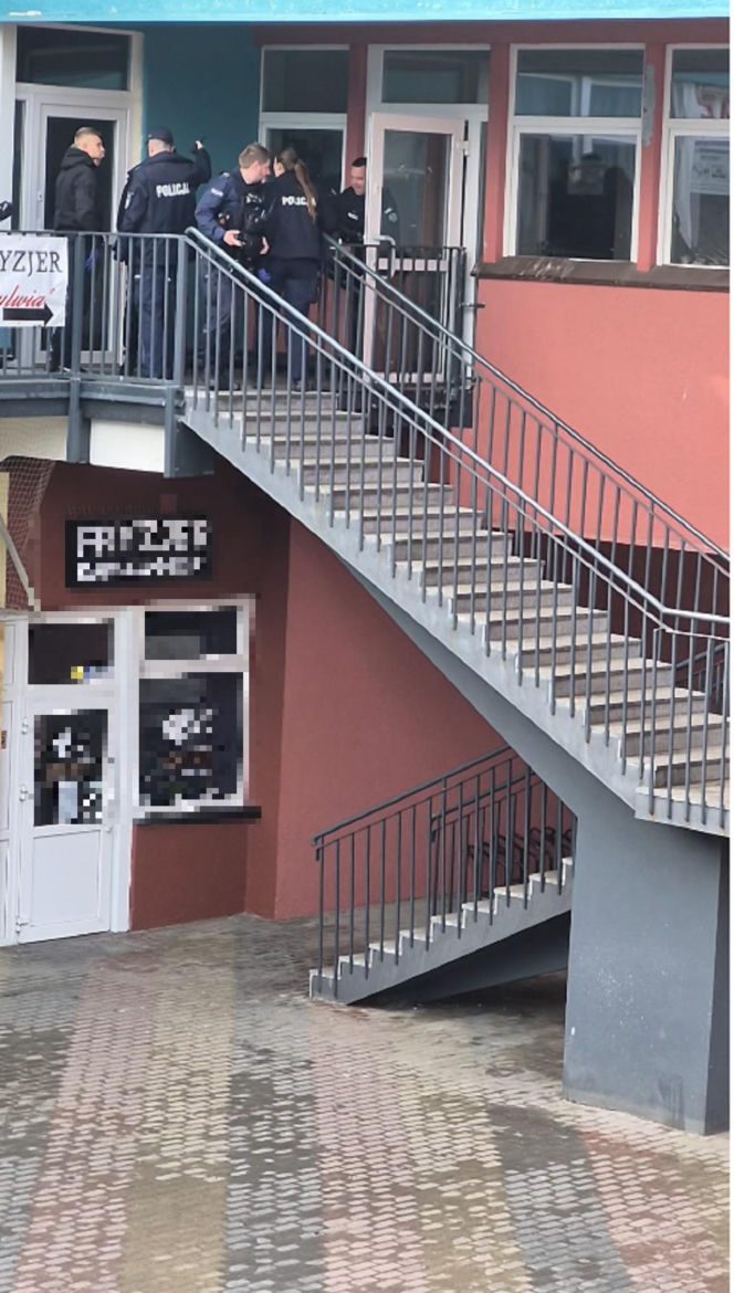 Dramat w "kwadracie" przy ul. Łyskowskiego w Toruniu. To tutaj zaatakował nożownik