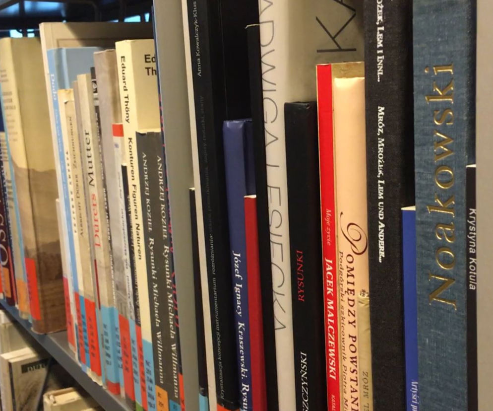 Bibliotek Uniwersytecka zamknięta