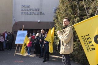 Wykonawca otrzymał już klucze do Domu Kolejarza. W tym roku głównie prace ziemne