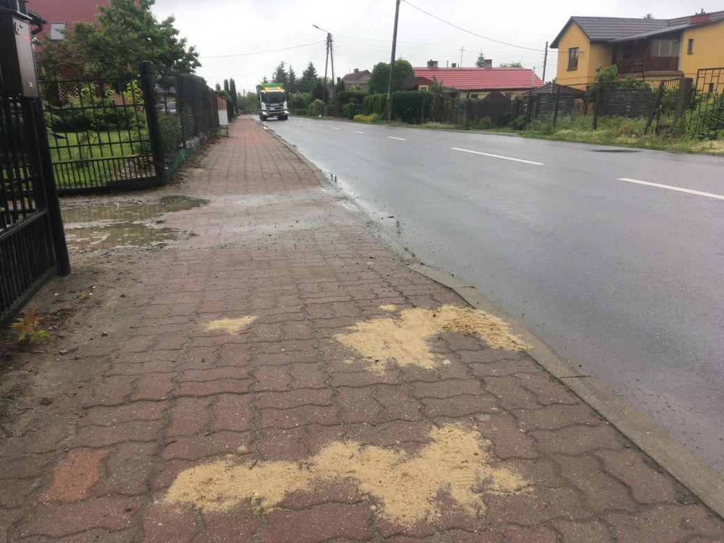 Krasnystaw. Pijana Anna wjechała z matkę z dzieckiem