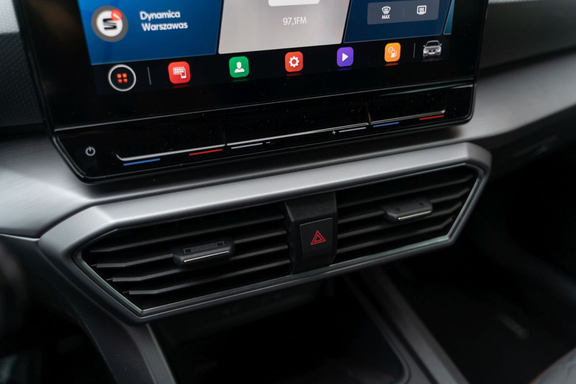 (2020) Seat Leon FR 1.5 eTSI 150 KM DSG7