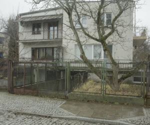 Niekończący się remont sąsiadów Kaczyńskiego