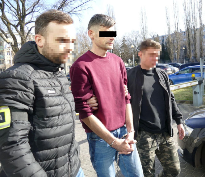 42-latek wtargnął do fabryki Gillette i strzelił do byłego szefa. Odpowie za usiłowanie zabójstwa