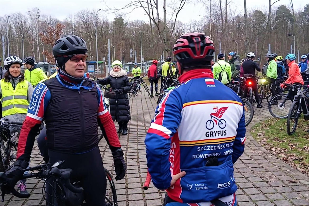 Szczecińscy rowerzyści powitali 2025 rok