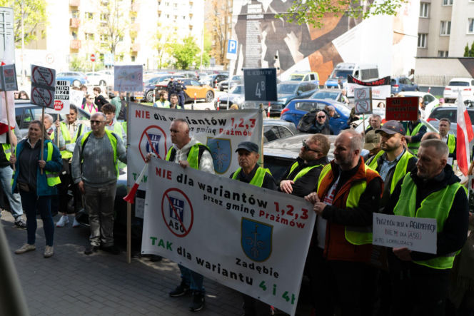 Dramat setek rodzin pod Warszawą! Nowa autostrada zburzy ich domy?! „Żyjemy na bombie”