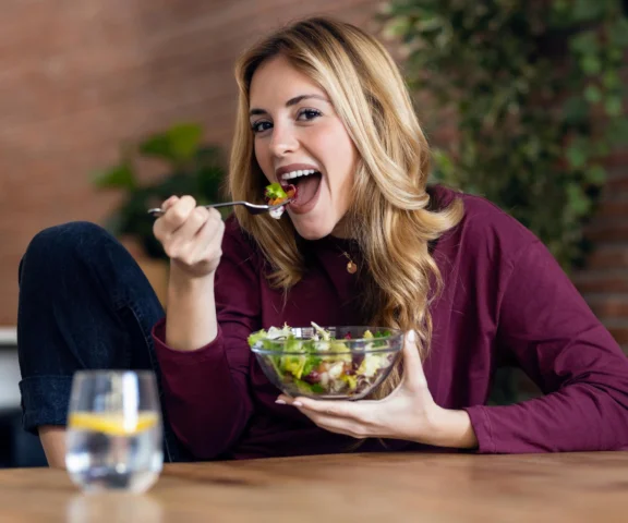 Tak jedzą najzdrowsi Polacy. Wystarczy spojrzeć na proporcje na talerzu